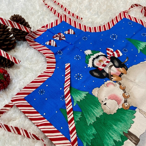 🆕🎄🐧🐻‍❄️ SWEETEST XMAS APRON NWOT - Picture 3 of 13